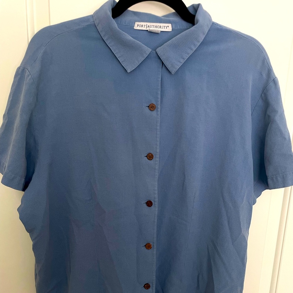 Soft corduroy blue collared shirt